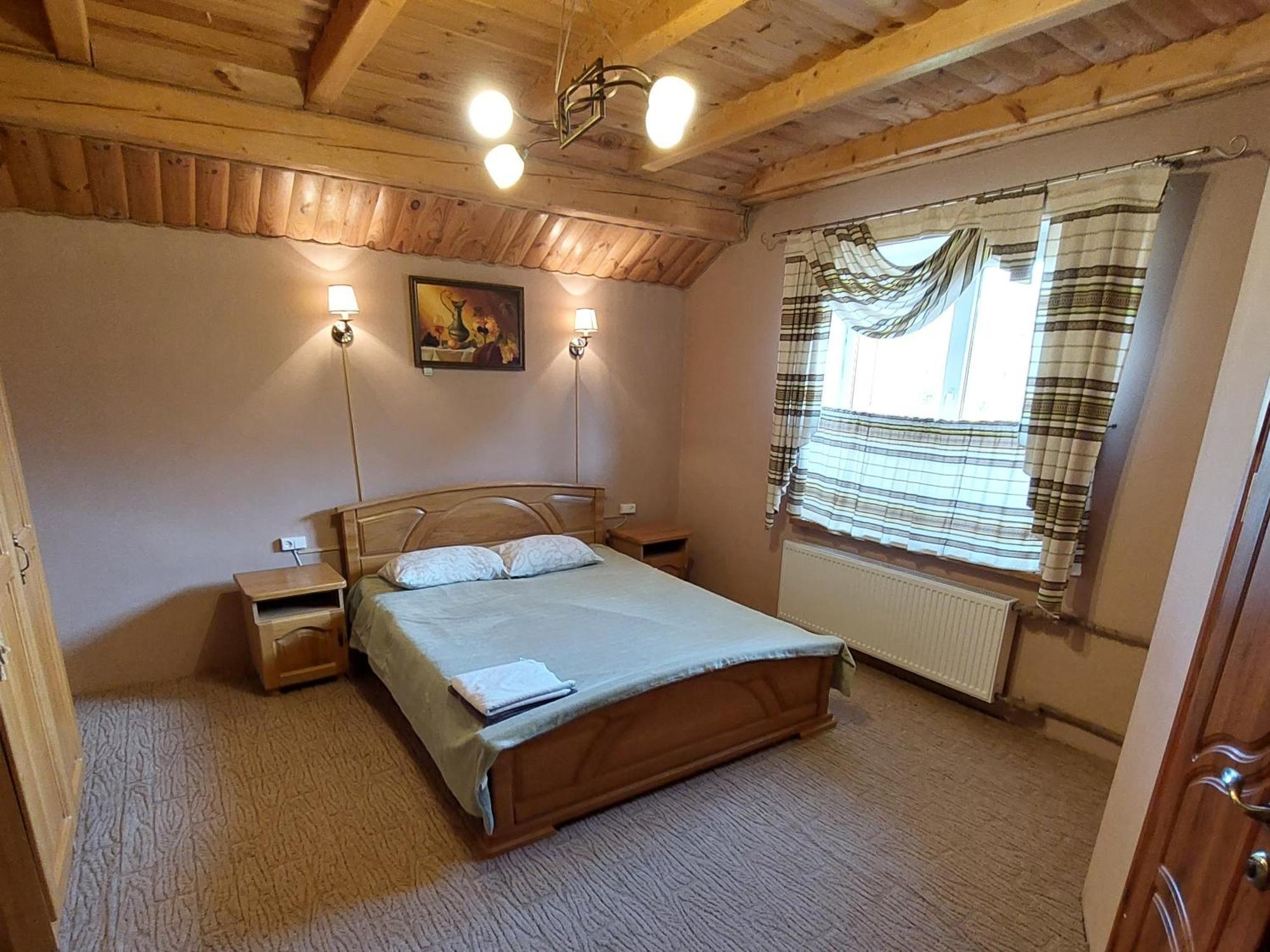 Артгір Гостинний Двір Hotel Mykulychyn Buitenkant foto