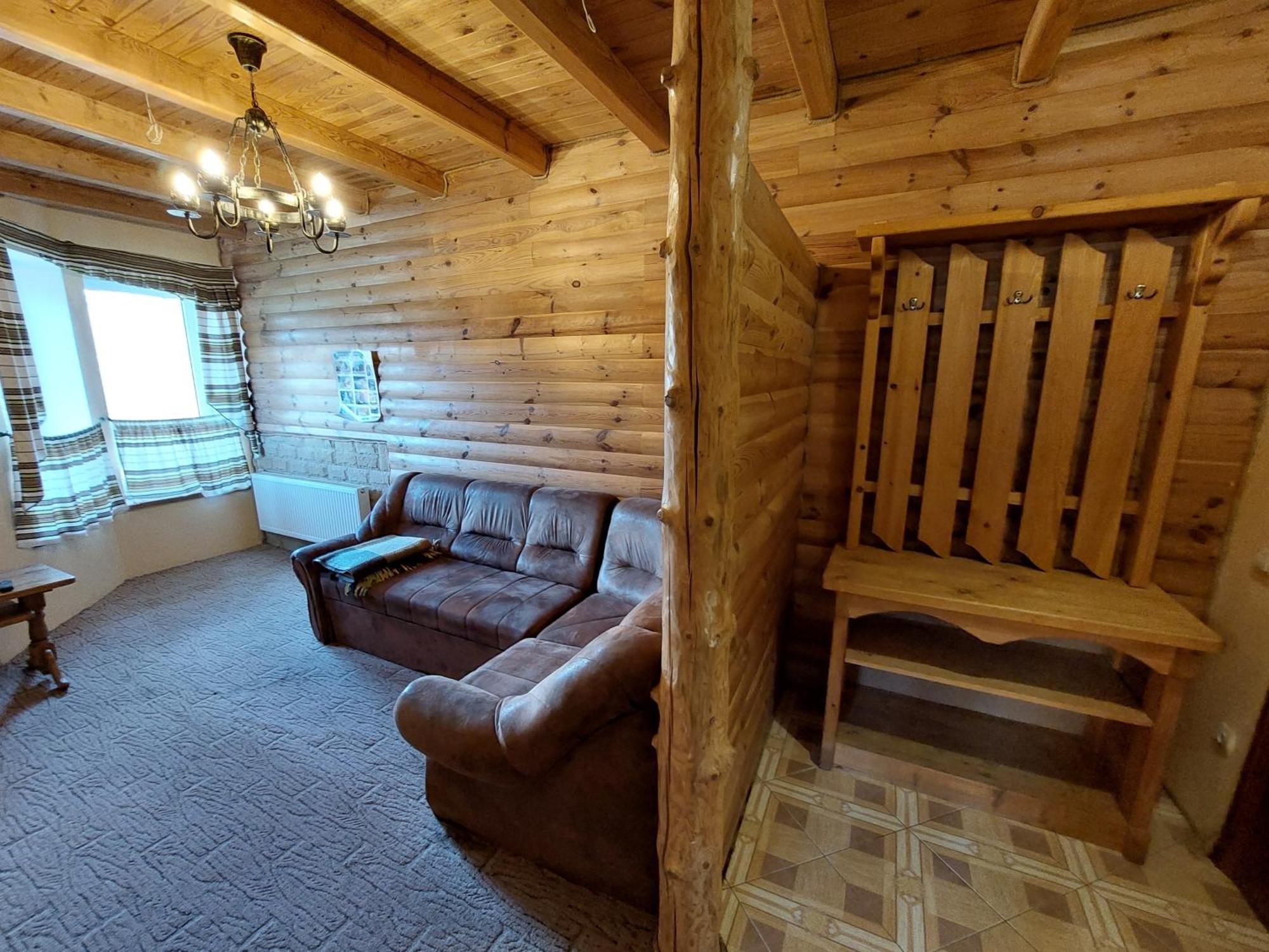 Артгір Гостинний Двір Hotel Mykulychyn Buitenkant foto