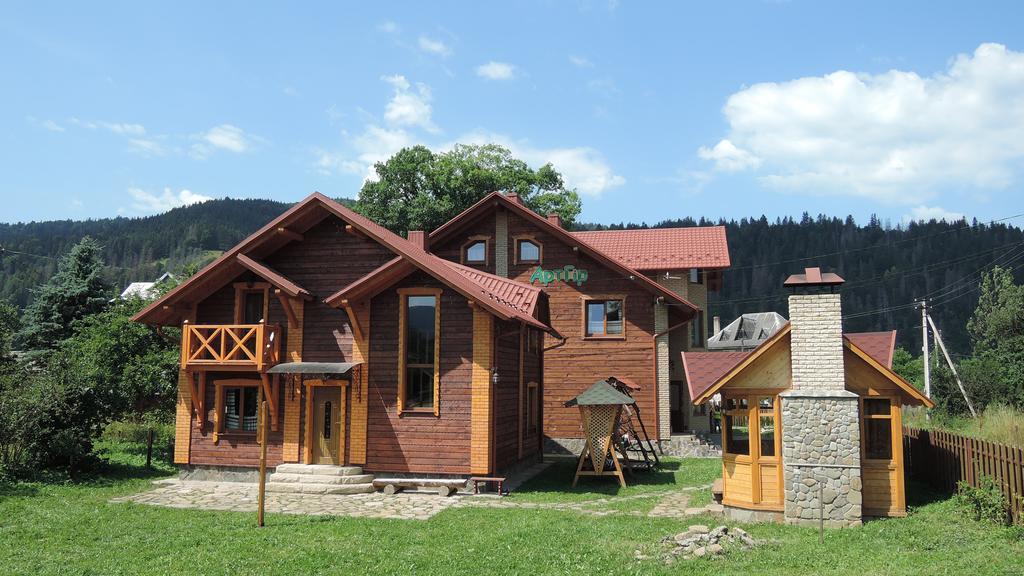 Артгір Гостинний Двір Hotel Mykulychyn Buitenkant foto
