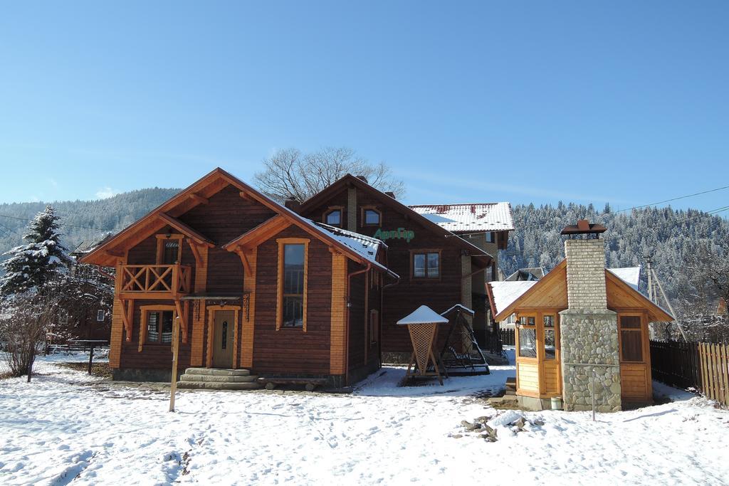 Артгір Гостинний Двір Hotel Mykulychyn Buitenkant foto
